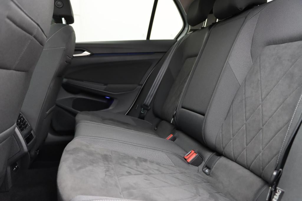 Volkswagen Golf 1.5 tsi style 131pk