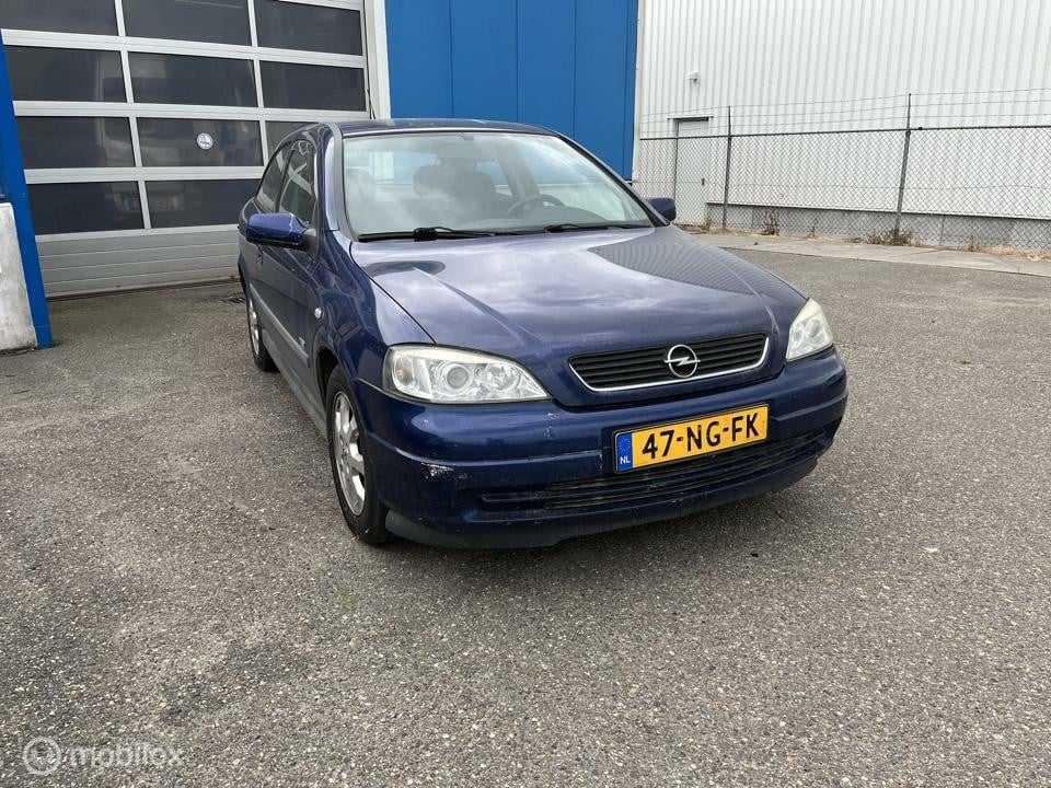 Opel Astra 1.6 njoy