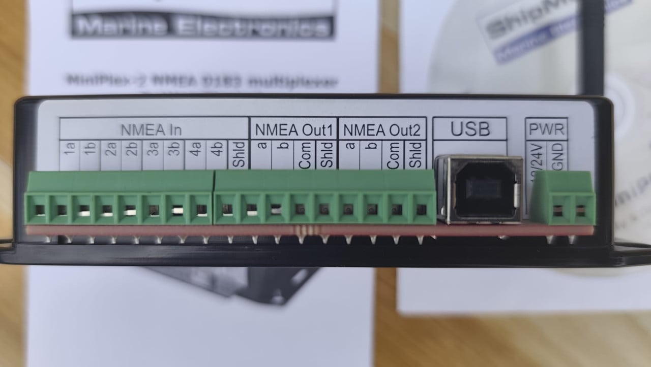 Multiplexer MiniPlex-2Wi met USB en WIFI