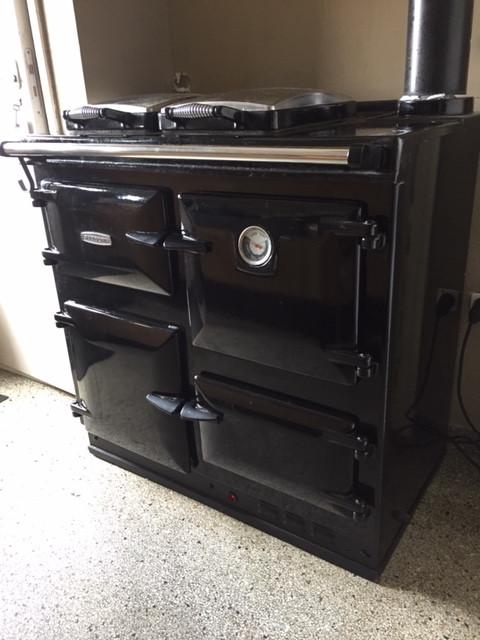 Rayburn cooker