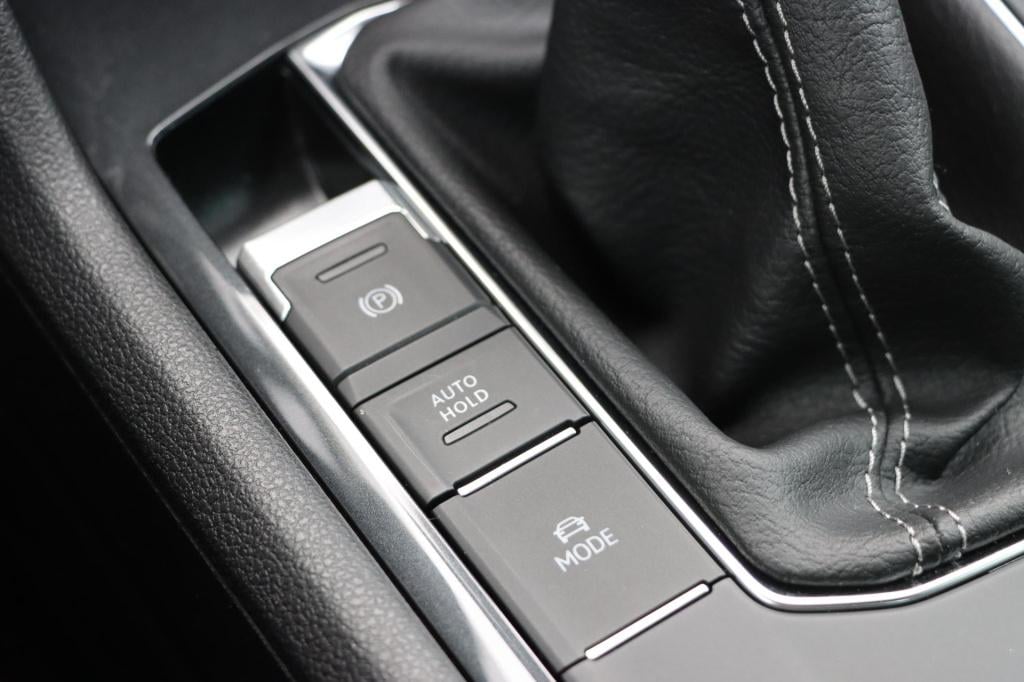 Volkswagen Tiguan 1.4 tsi ehybrid r-line business + 245pk dsg6