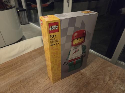 Lego 40819 Grote minifiguur van een coureur