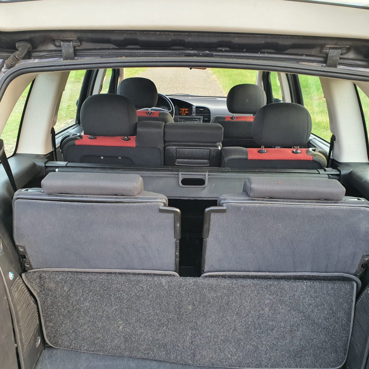 Opel Zafira 1.8 16V Elegance Automaat