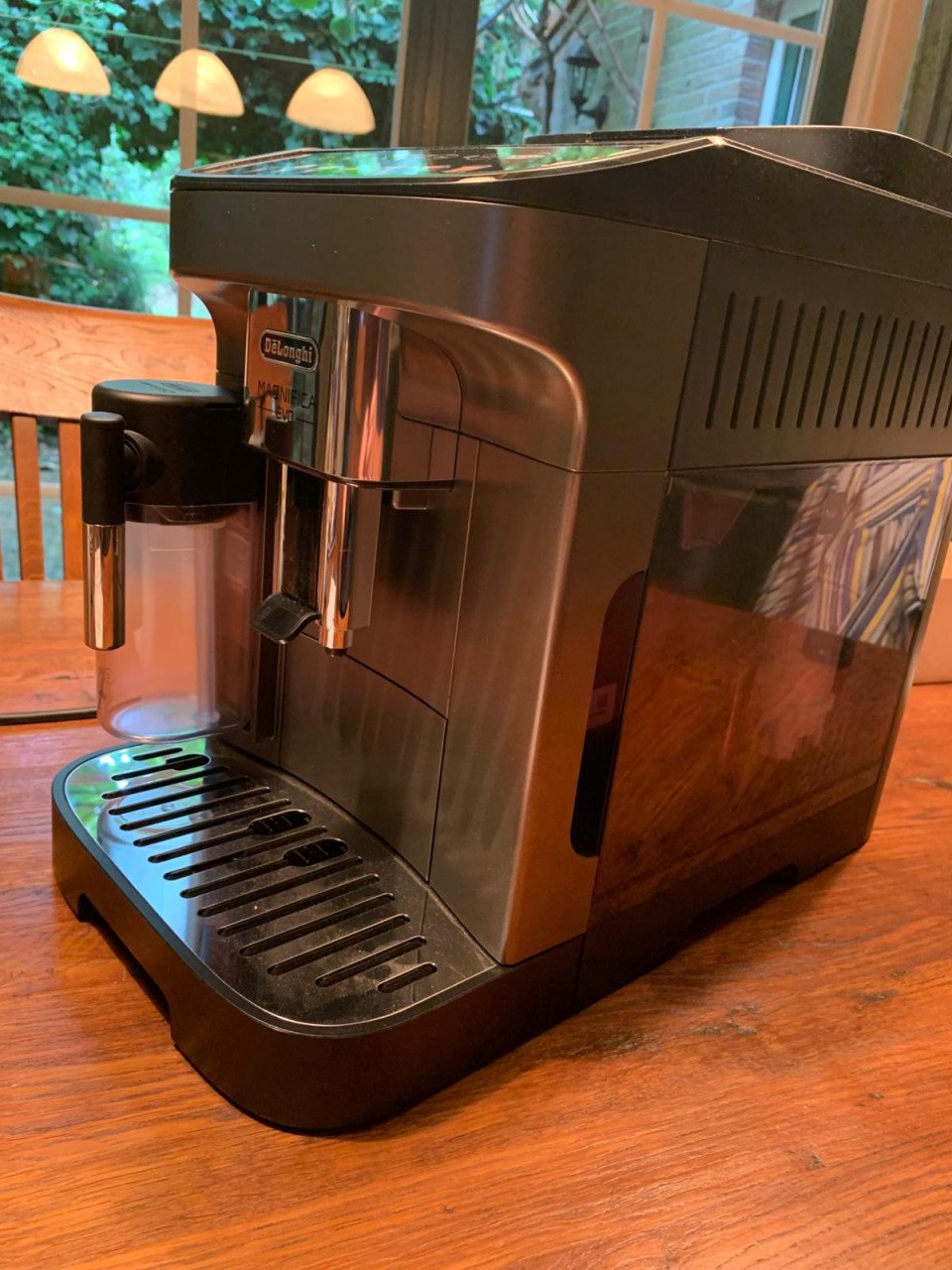Nieuwe Delonghi bonen koffie machine