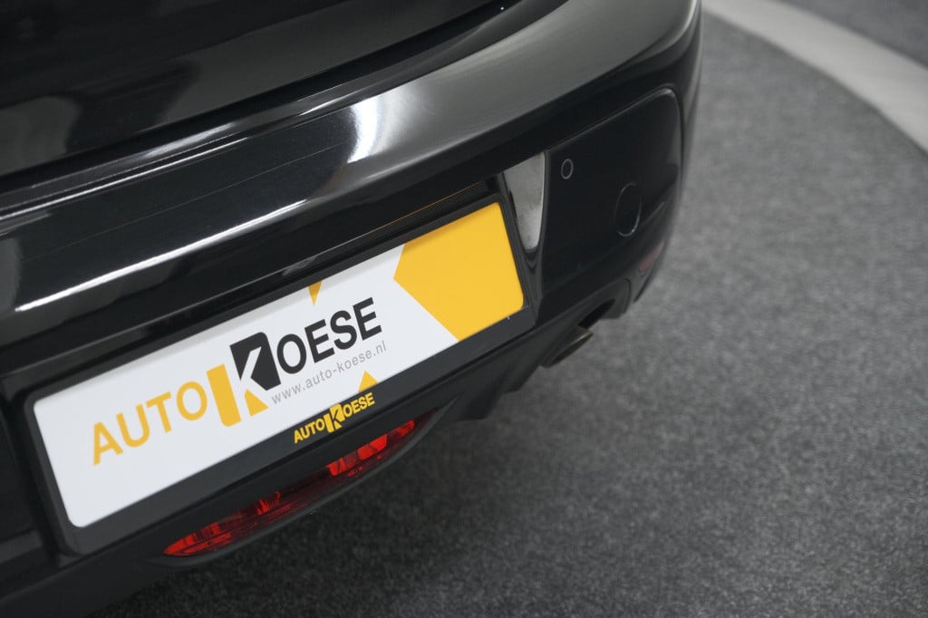 Peugeot 208 puretech 100 allure pack | camera | apple carplay | stoelverwar