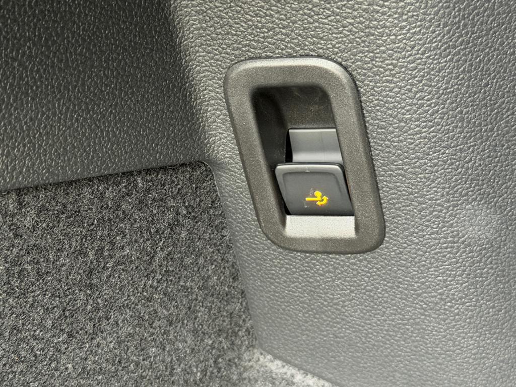 Volkswagen Golf 1.5 ehybrid style | trekhaak | camera | iq light | head up 