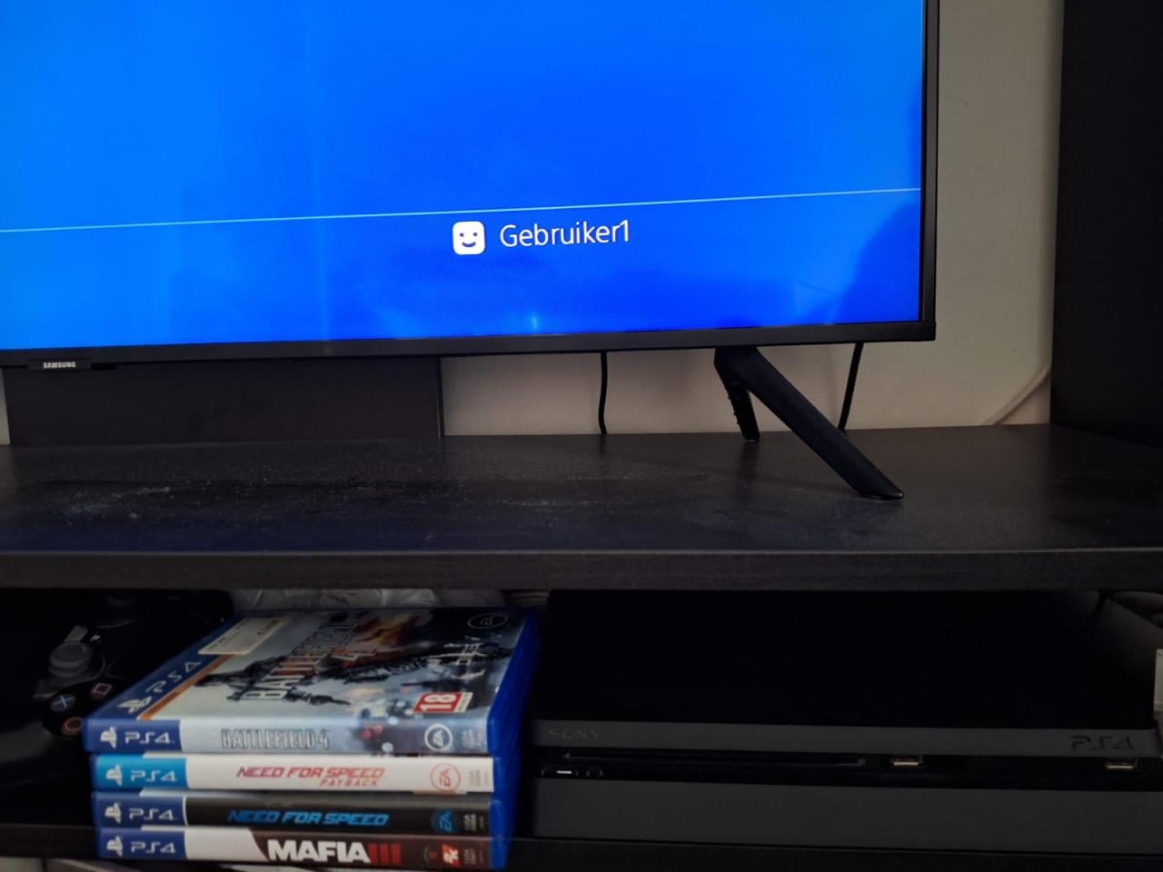 PS4 + Samsung TV als nieuw