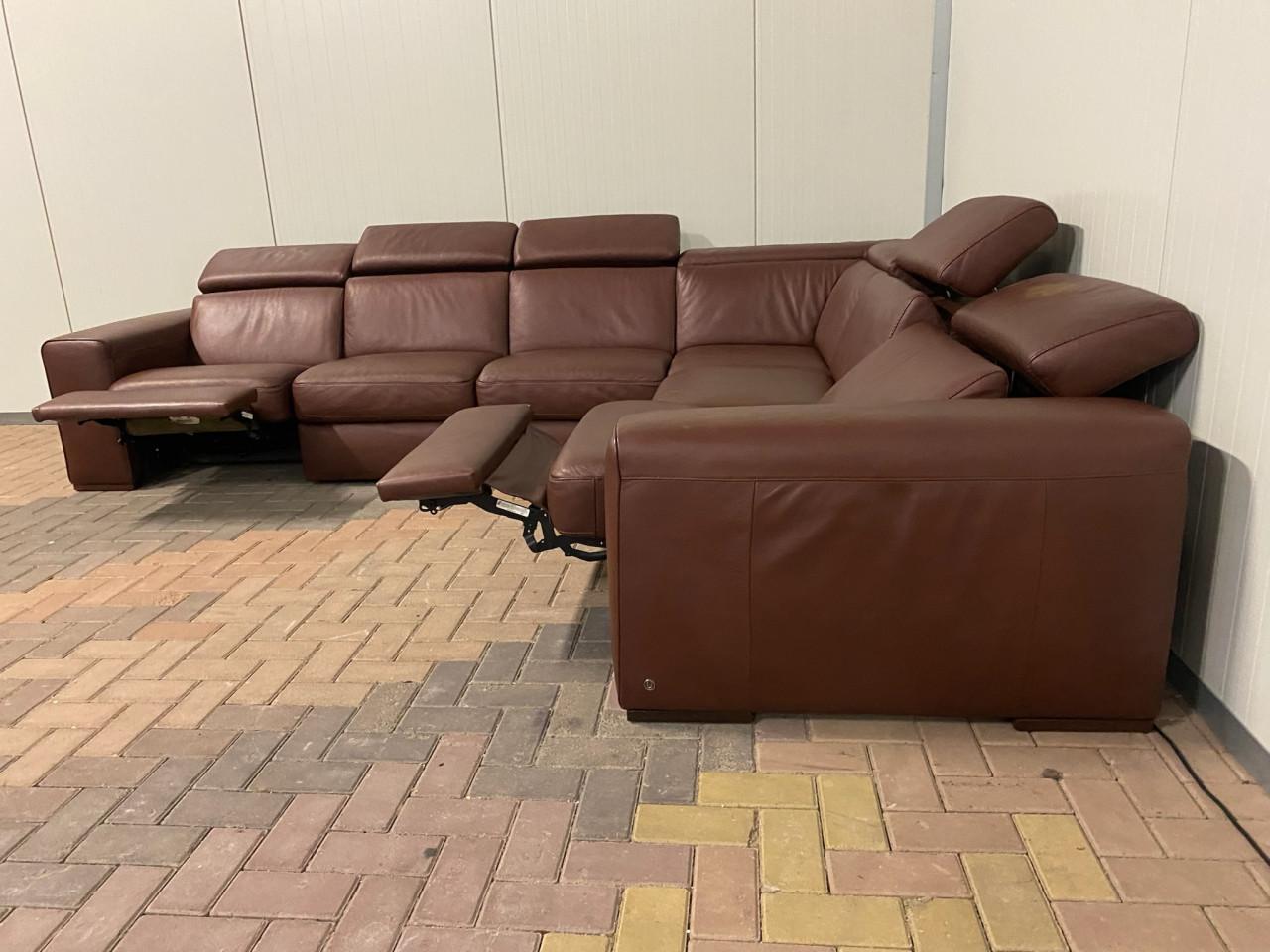 Natuzzi Simbiosi B760 leren hoekbank 343 cm met 2 relaxfuncties | Bruin