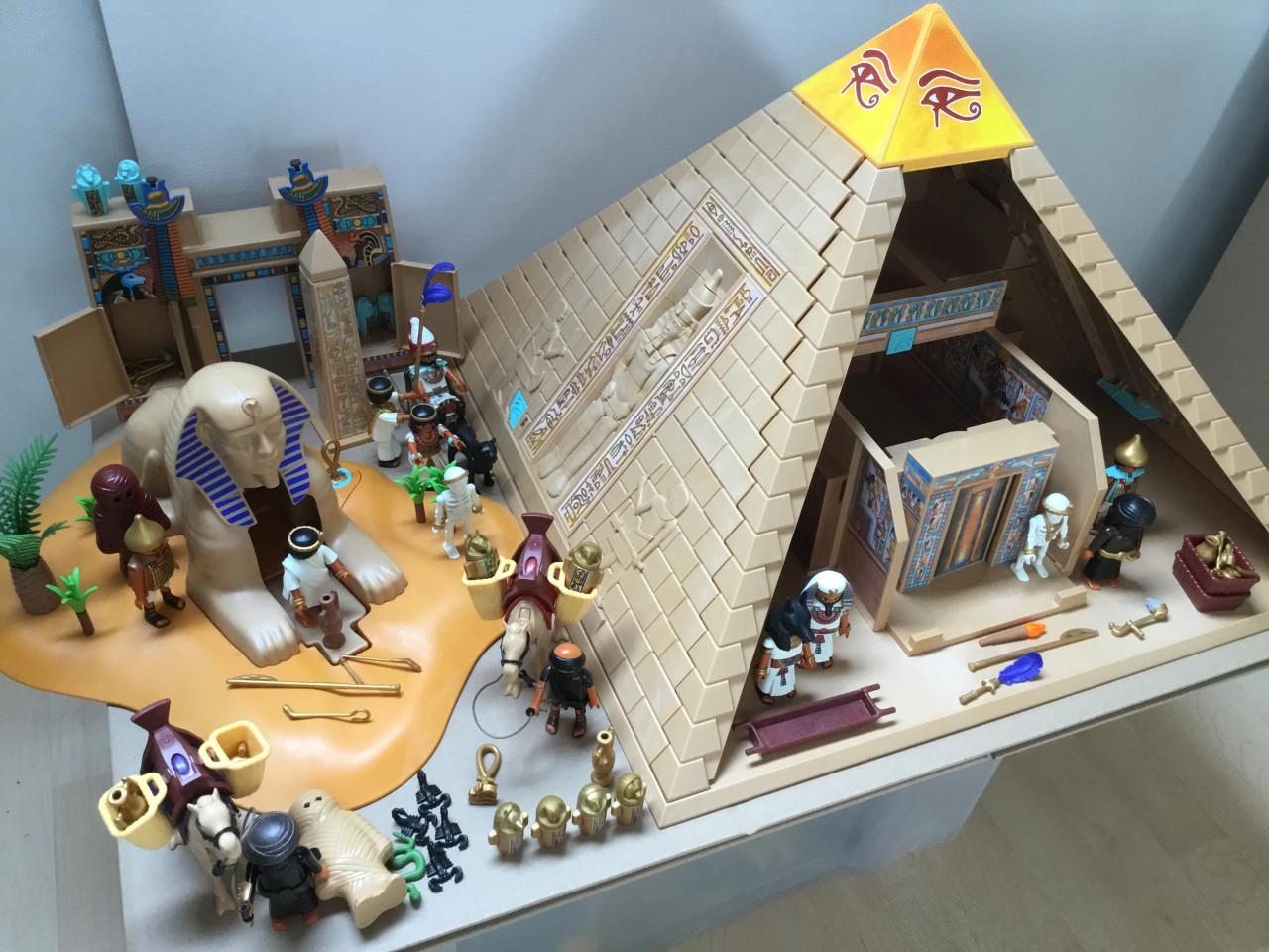 Playmobil