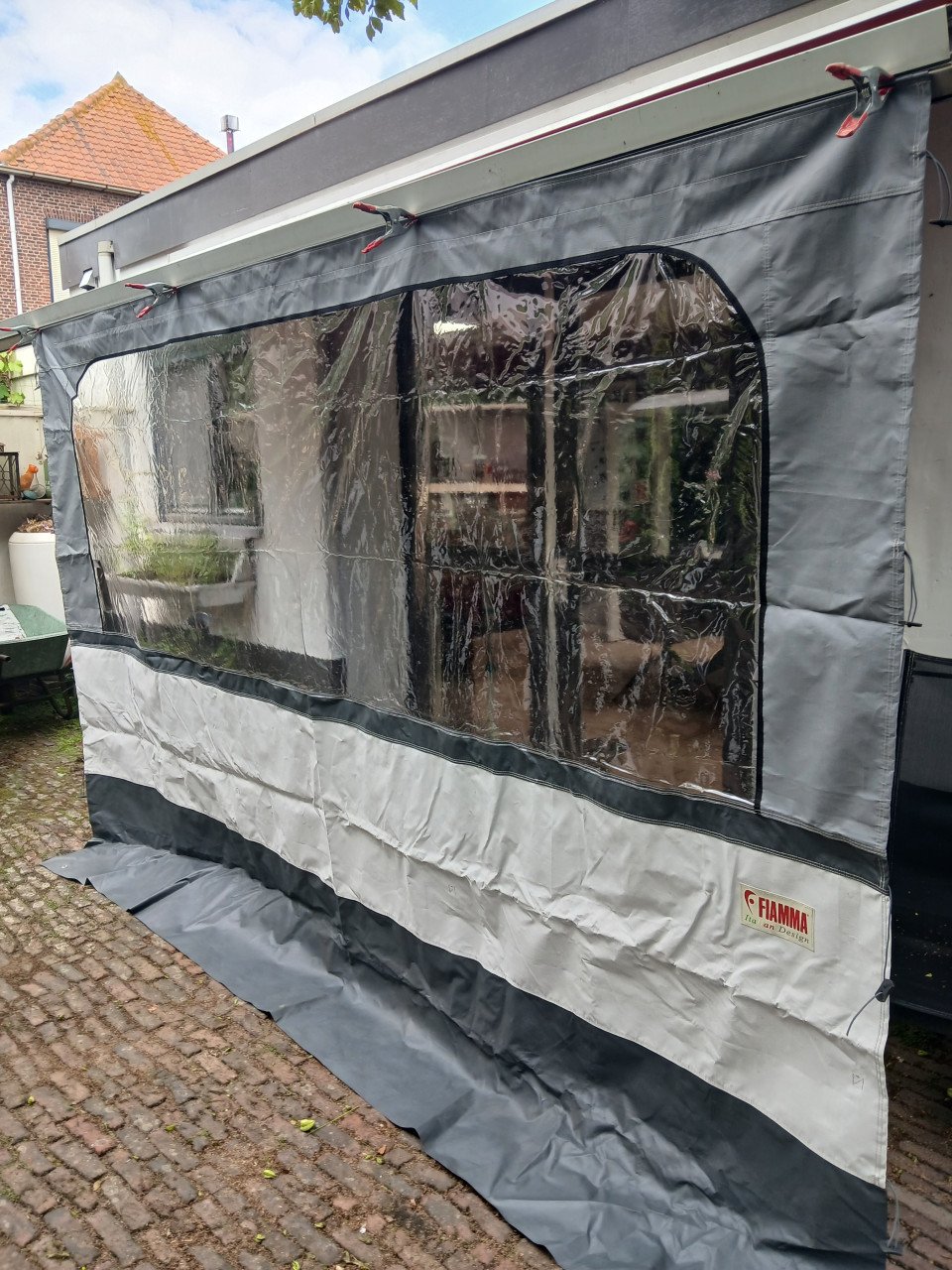 Fiamma voorwand 330 cm