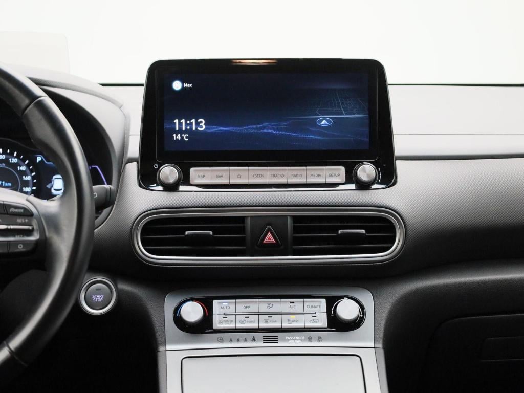 Hyundai Kona ev fashion 64 kwh | automaat | navigatie | heads-up display | 
