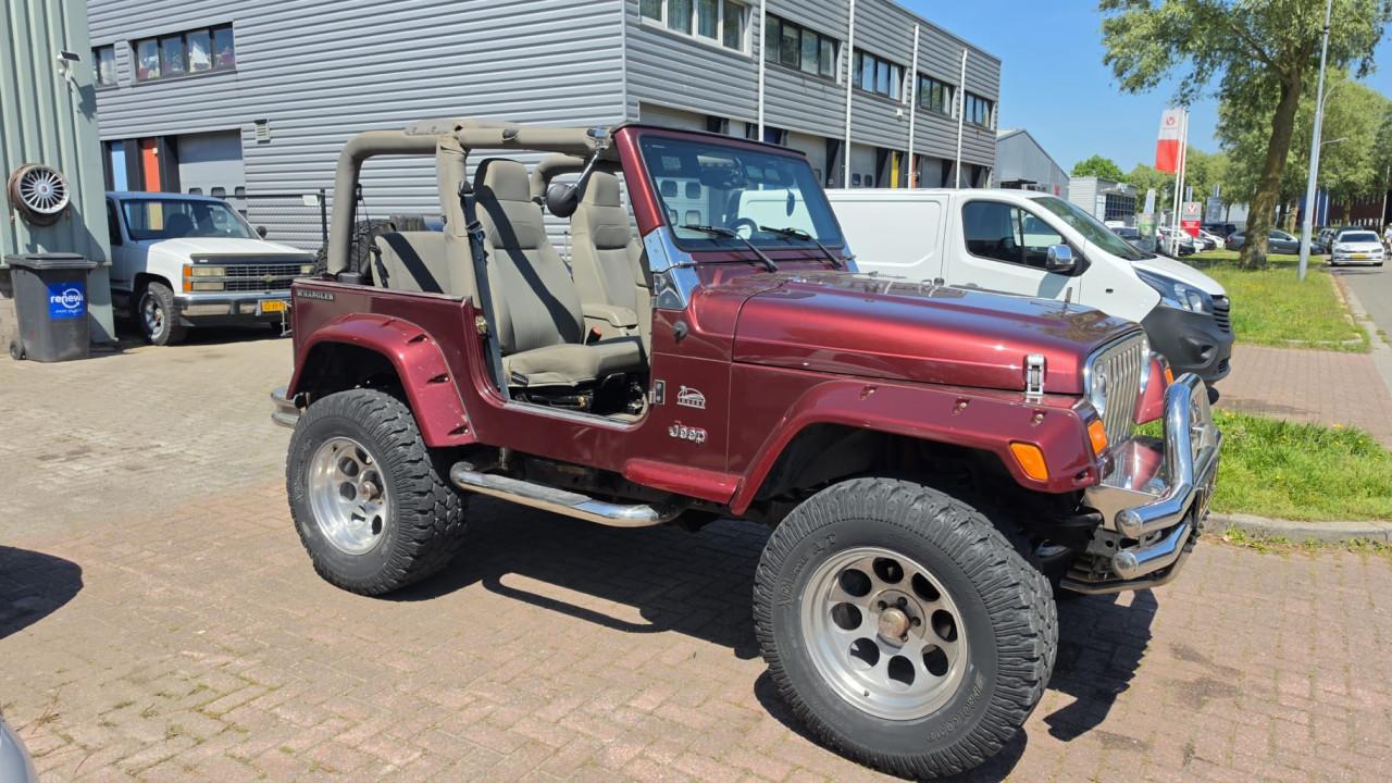 Jeep Wrangler TJ 4.0 6-cilinder Automaat 4x4 Sahara