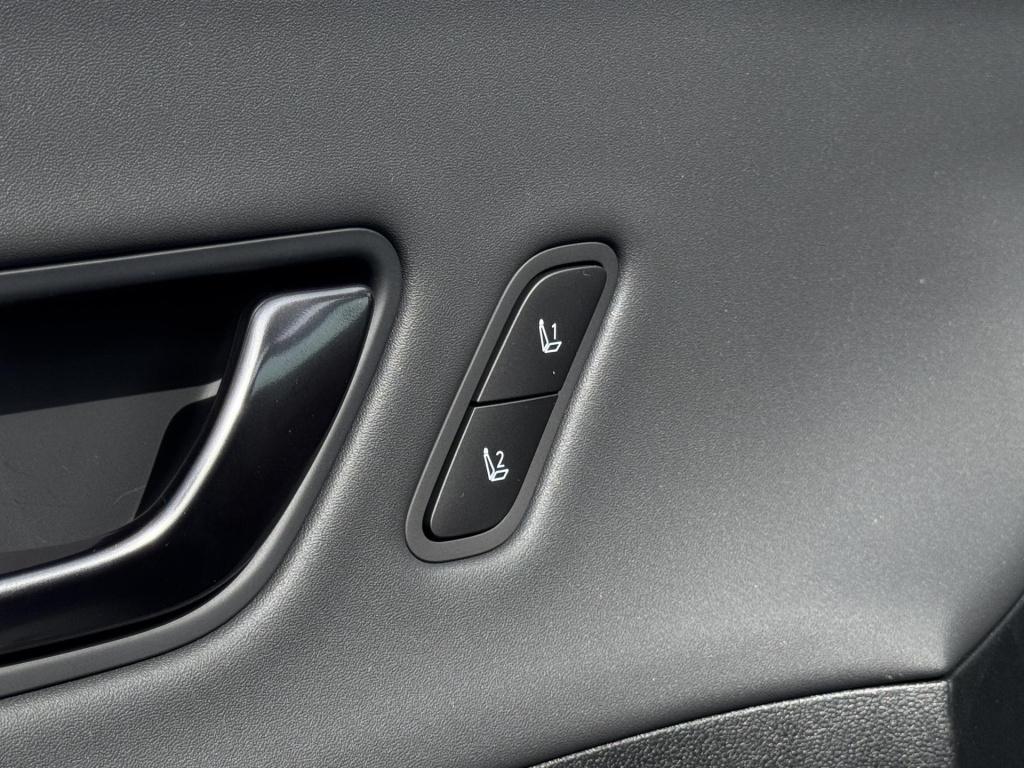 Hyundai Kona 1.6 gdi hev n line sky