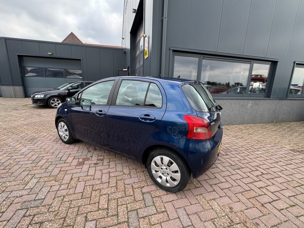 Toyota Yaris 1.3 vvti sol mmt automaat