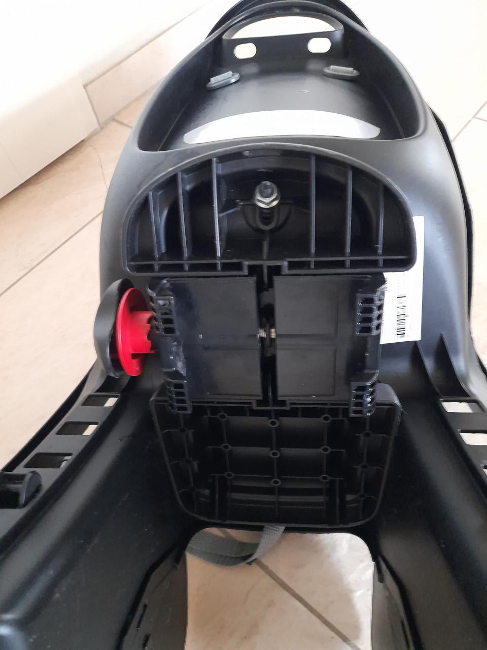 Polisport fietsstoeltjes / achterzitje (Groovy CFS)  in goede nette staat!