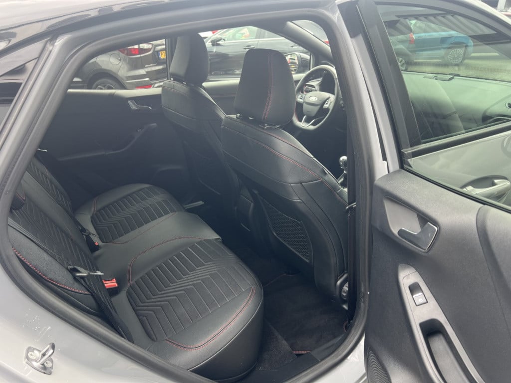 Ford Puma 1.0i ecoboost hybrid 155pk st-line x , winterpack , b&o audio , ,