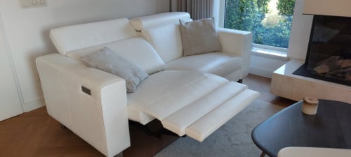 Wit leren elektrisch verstelbare bank, 2.5 zits