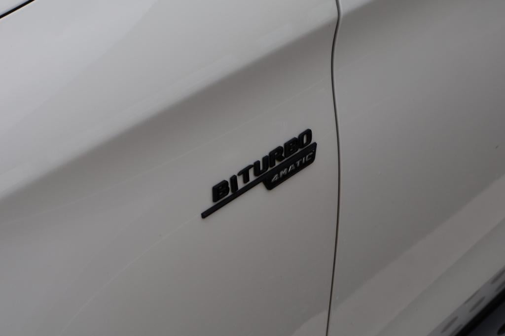 Mercedes-Benz Glc amg 43 4matic 367 pk i luchtvering i airmatic i panoramad