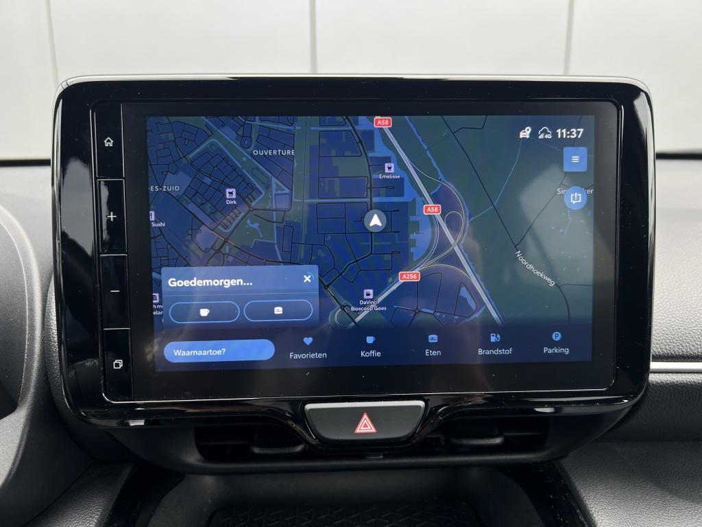 Toyota Yaris Cross 1.5 hybrid dynamic | all-seasonbanden | comfort pack