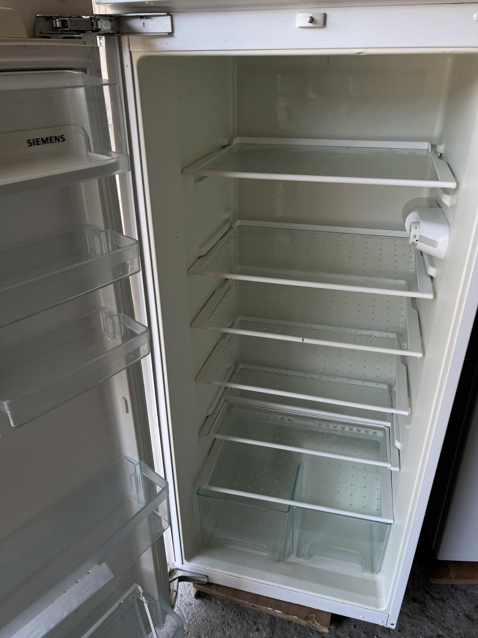 Siemens Koelkast inbouw of als vrijstaand 122x54 cm. 216 liter klasse A+