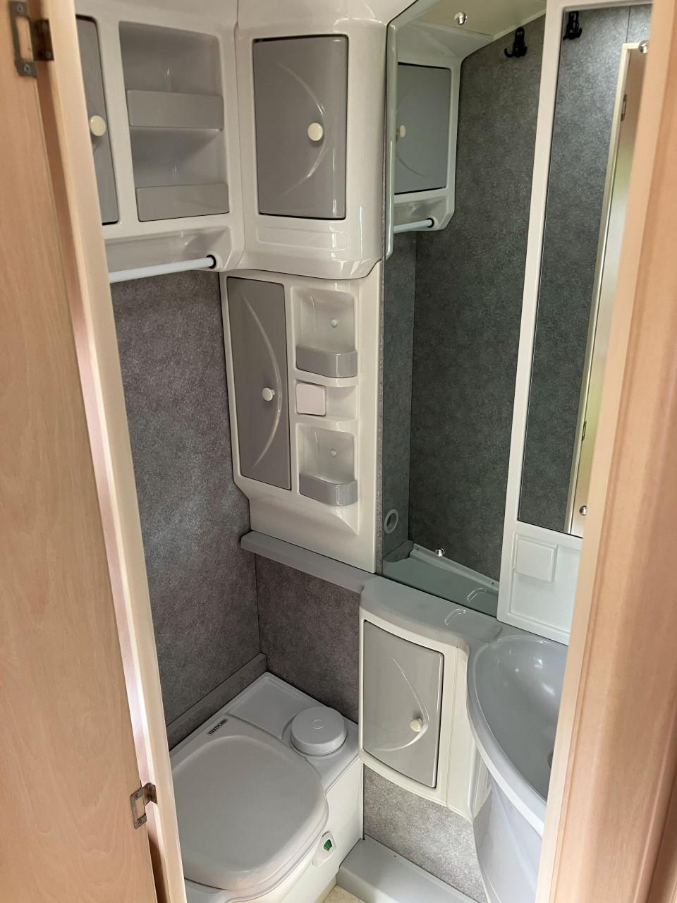 Caravan beyerland 400-2 vitesse