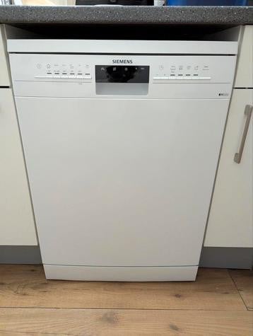 Siemens IQ300 vrijstaand vaatwasser met besteklade 85x60 cm