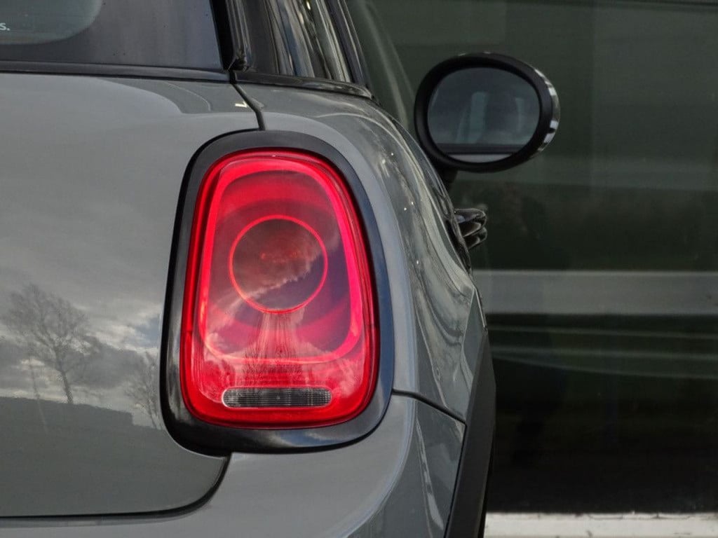 Mini Cooper mini 2.0 chili pano | led | navi | bluetooth