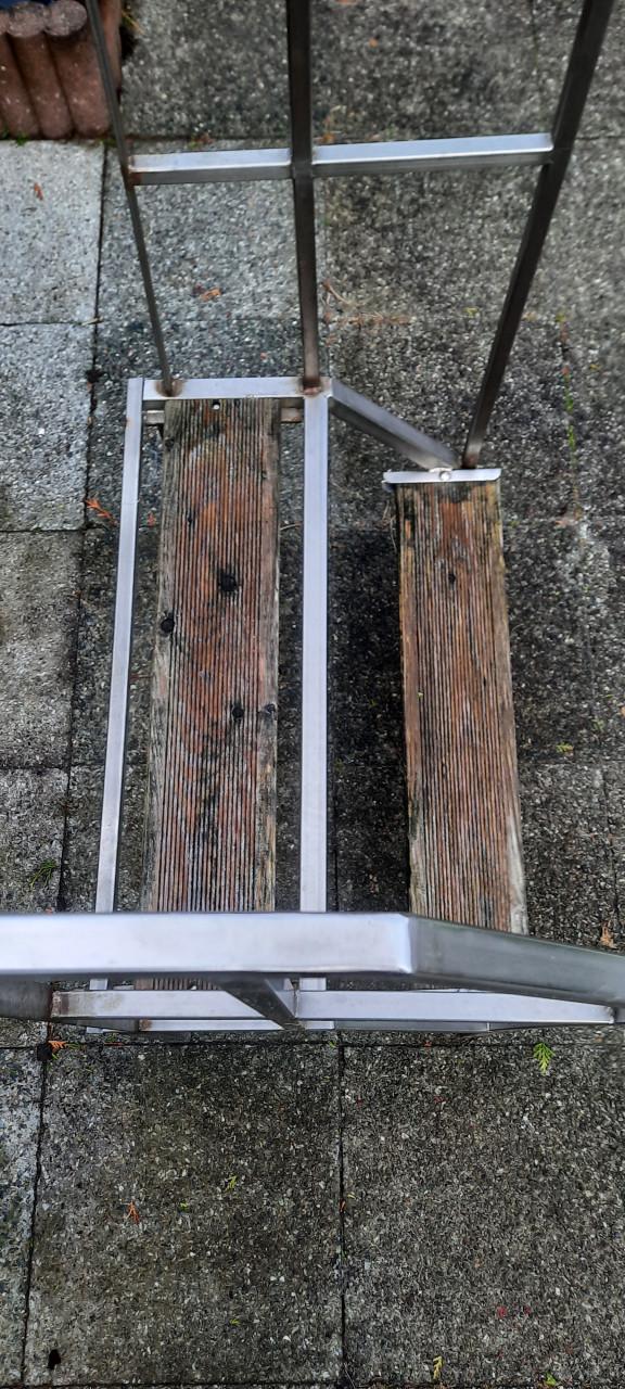 Trap stacaravan - chalet / opstap