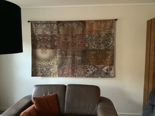 Wandkleed op stok
