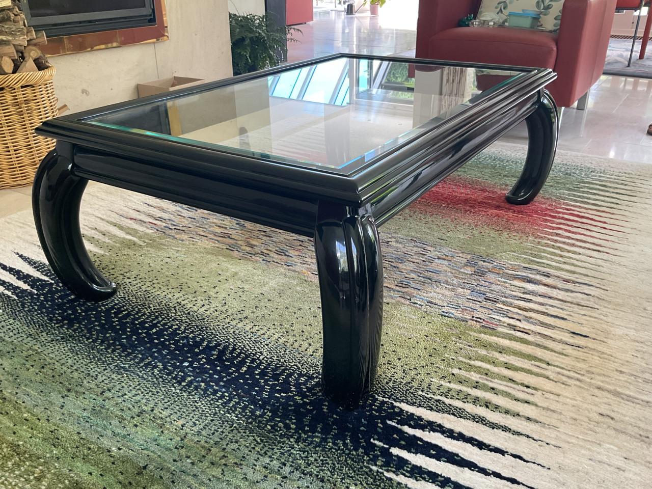 Salontafel zwart lak met glasplaat 1,20x0,80 m.