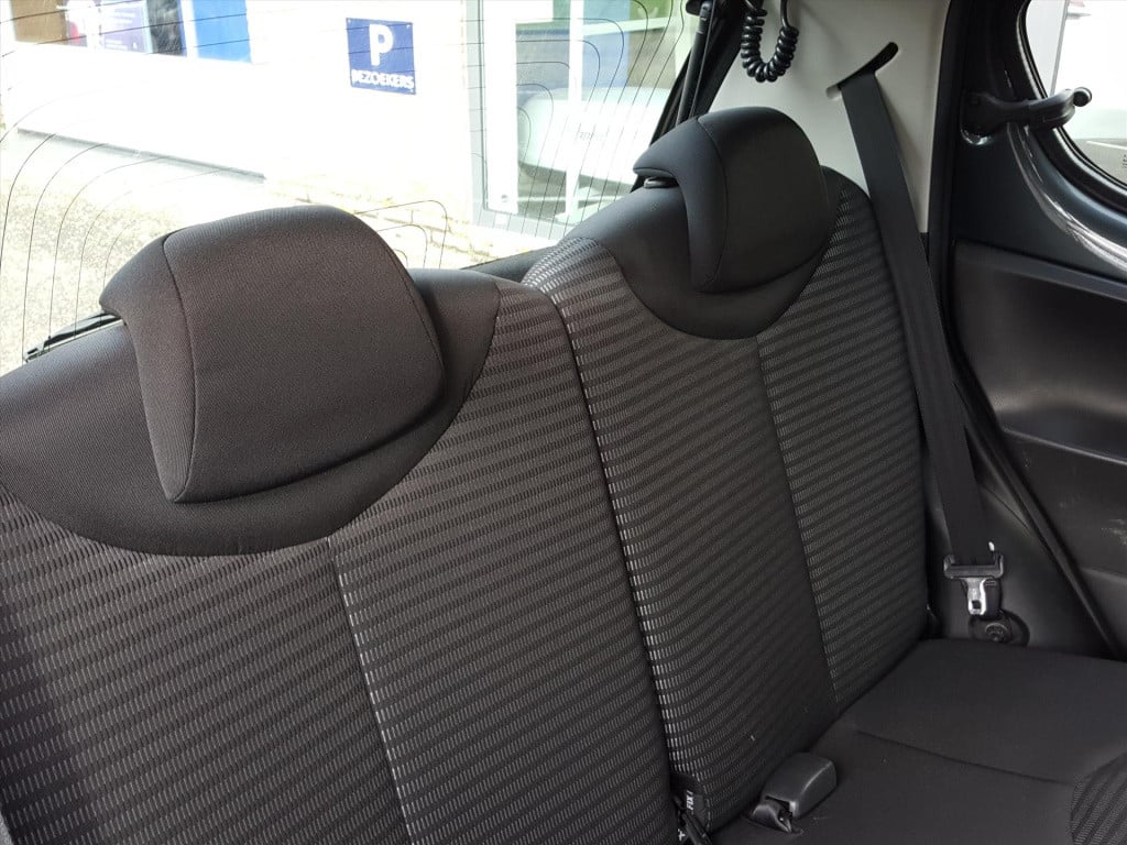 Peugeot 107 1.0 68pk 5d active airco | elektrische ramen | centrale vergren