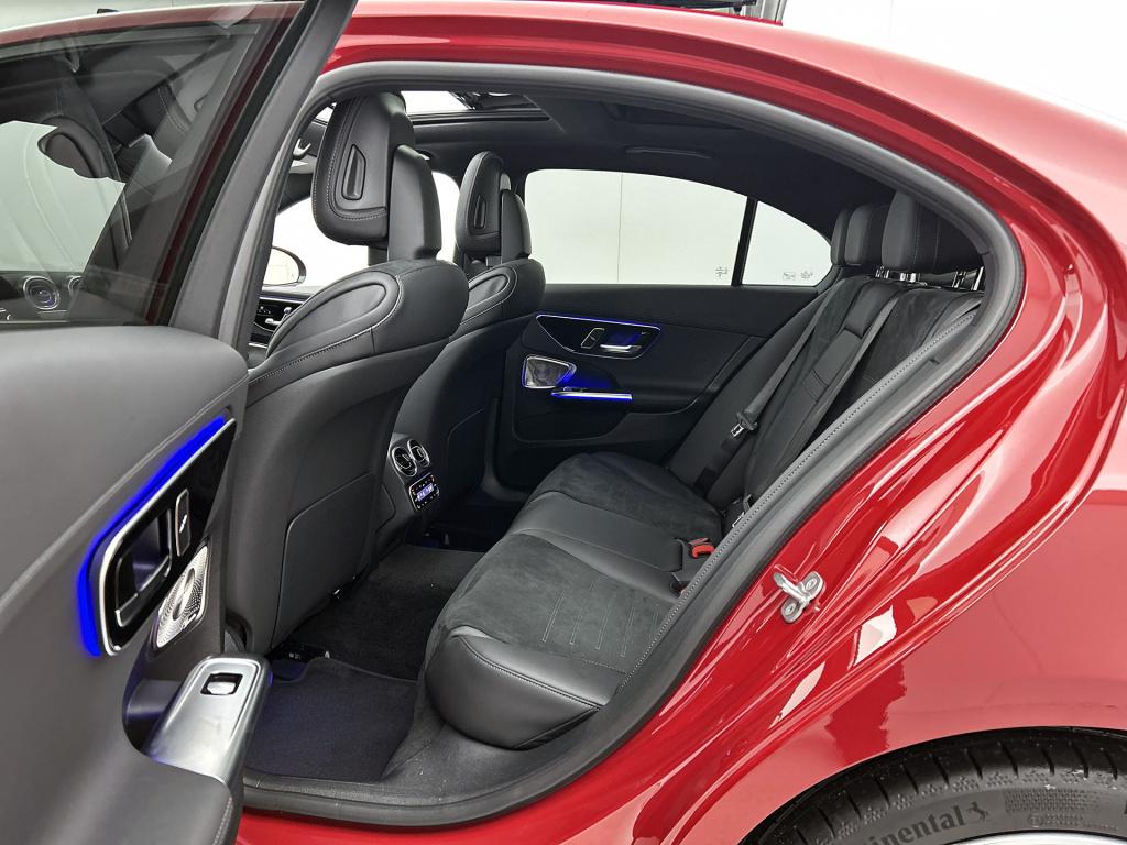 Mercedes-Benz C-Klasse 300 e business solution amg | premium plus pakket | 