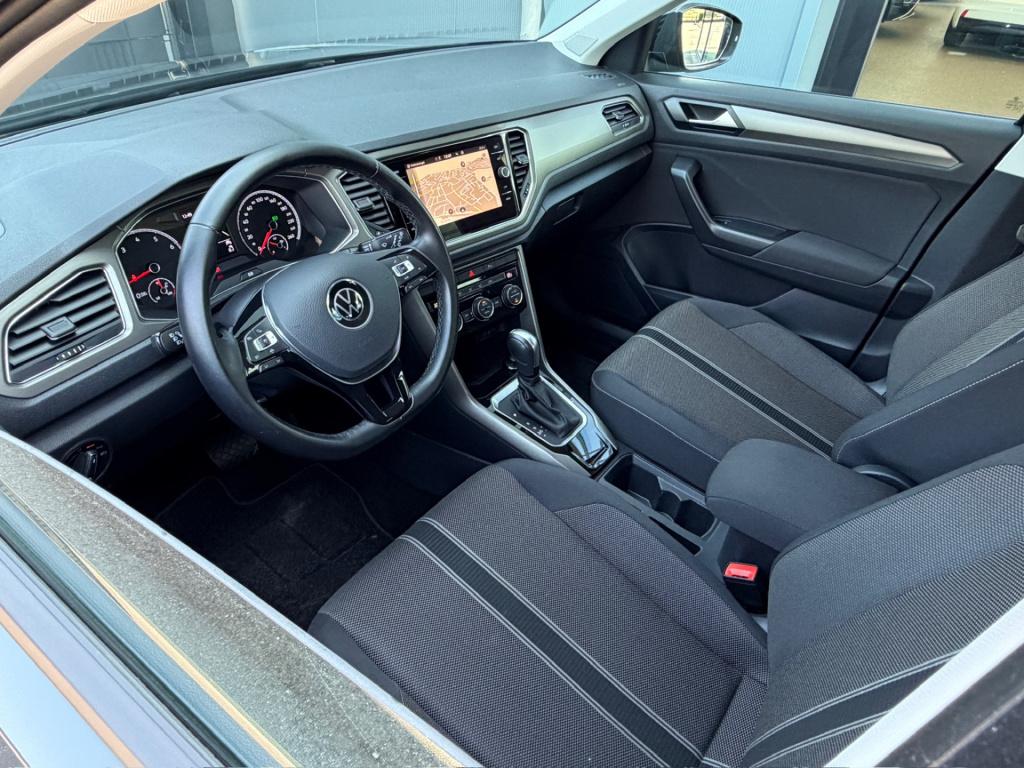 Volkswagen T-roc 1.5 tsi 150pk dsg style | camera | trekhaak | navi | carpl