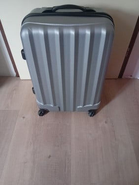 Koffers te koop