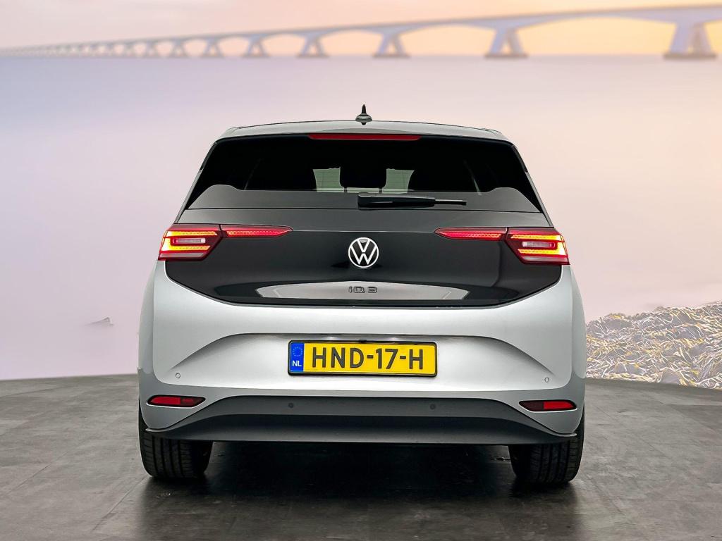Volkswagen Id.3 pro business 59 kwh 231pk black style pakket