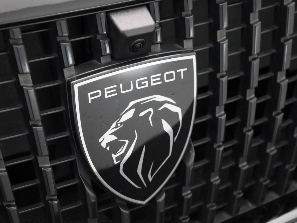 Peugeot 2008 1.2 puretech 130 gt | automaat | virtual cockpit | navigatie |