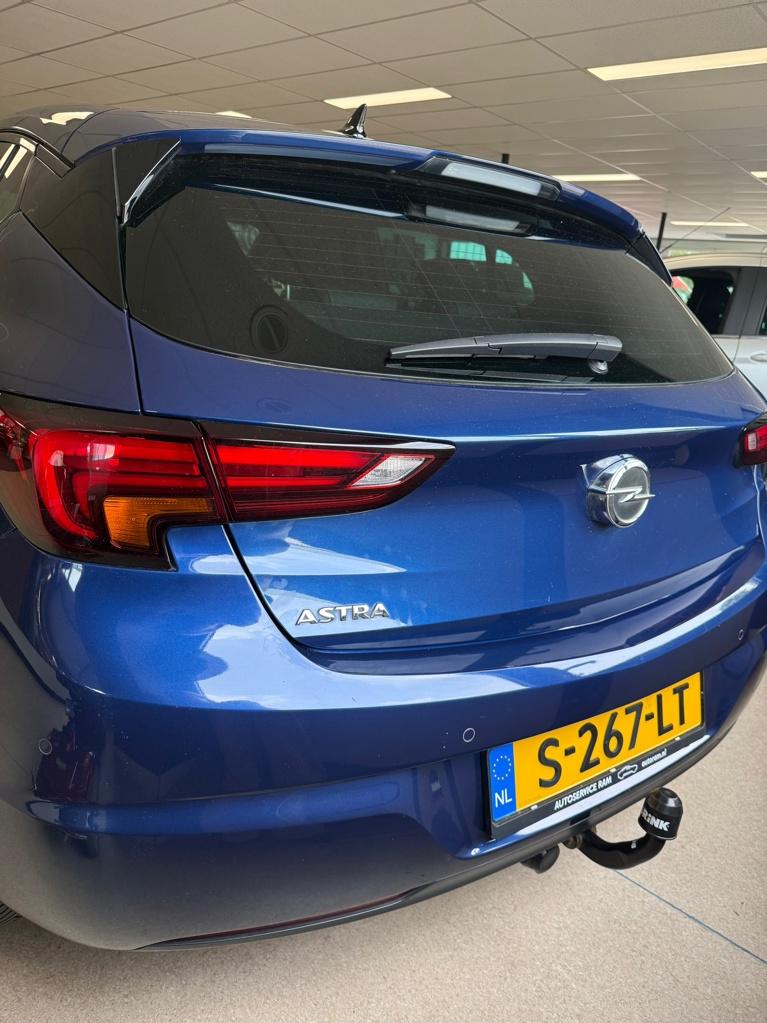 Opel Astra 1.4 business edition
