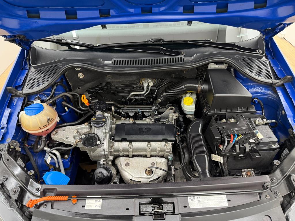 Volkswagen Polo occasion 1.2 easyline | blauw | tweedehands volkswagen polo