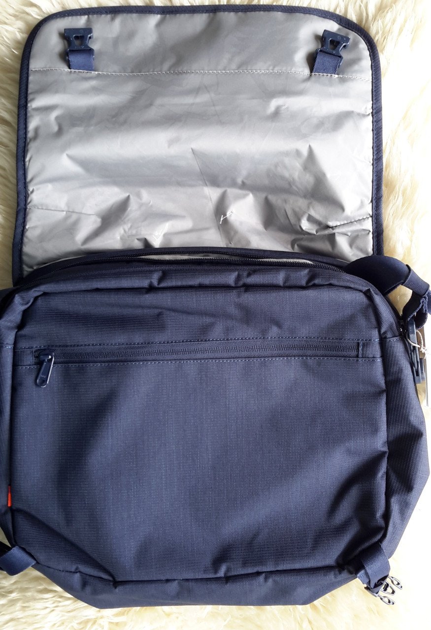 Vaude Hapet II Schoudertassen laptop 13" donkerblauw, nieuw