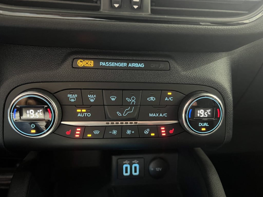 Ford Kuga 2.5 phev e-cvt 225pk st-line x , winterpack