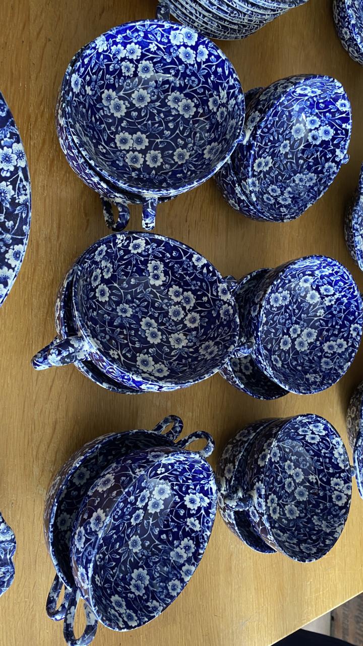127 delig servies