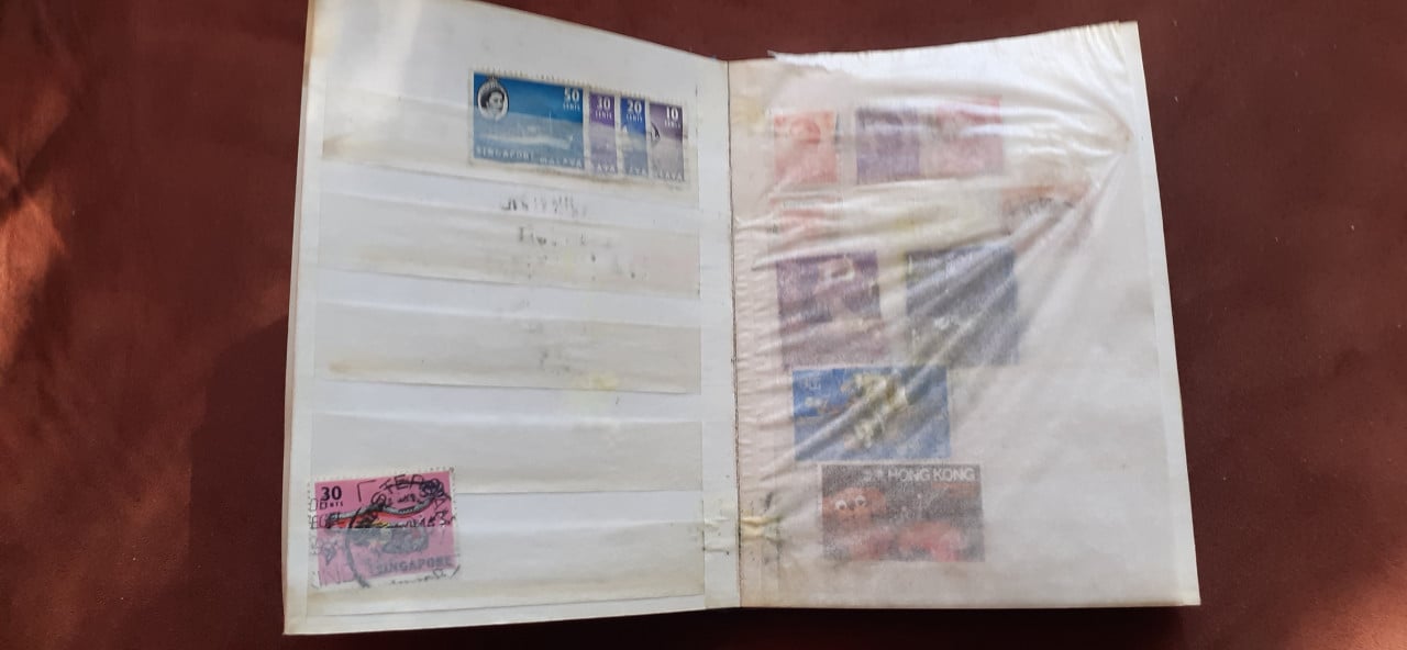 POSTZEGEL BOEKJE VAN DIV KLEINE LANDEN ** vanaf 1 Cent **