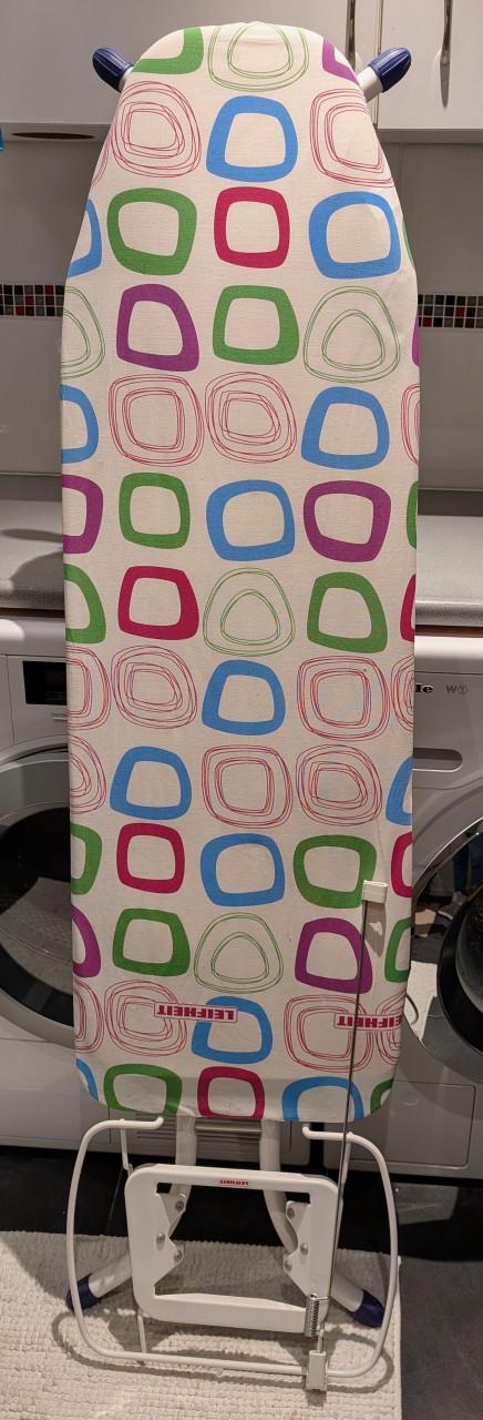 Leifheit strijkplank (zo goed als nieuw)