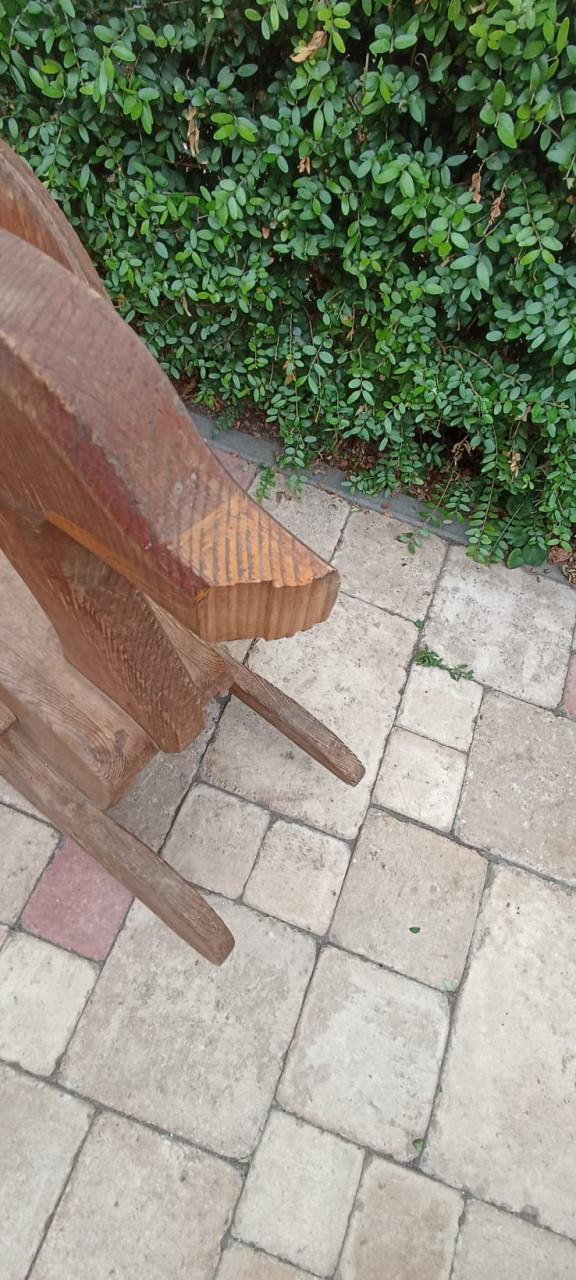 Hobbel zwaan  Hout