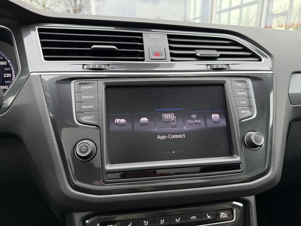 Volkswagen Tiguan 2.0 tdi 4motion r-line | grijs kent. | pano | virutal | a