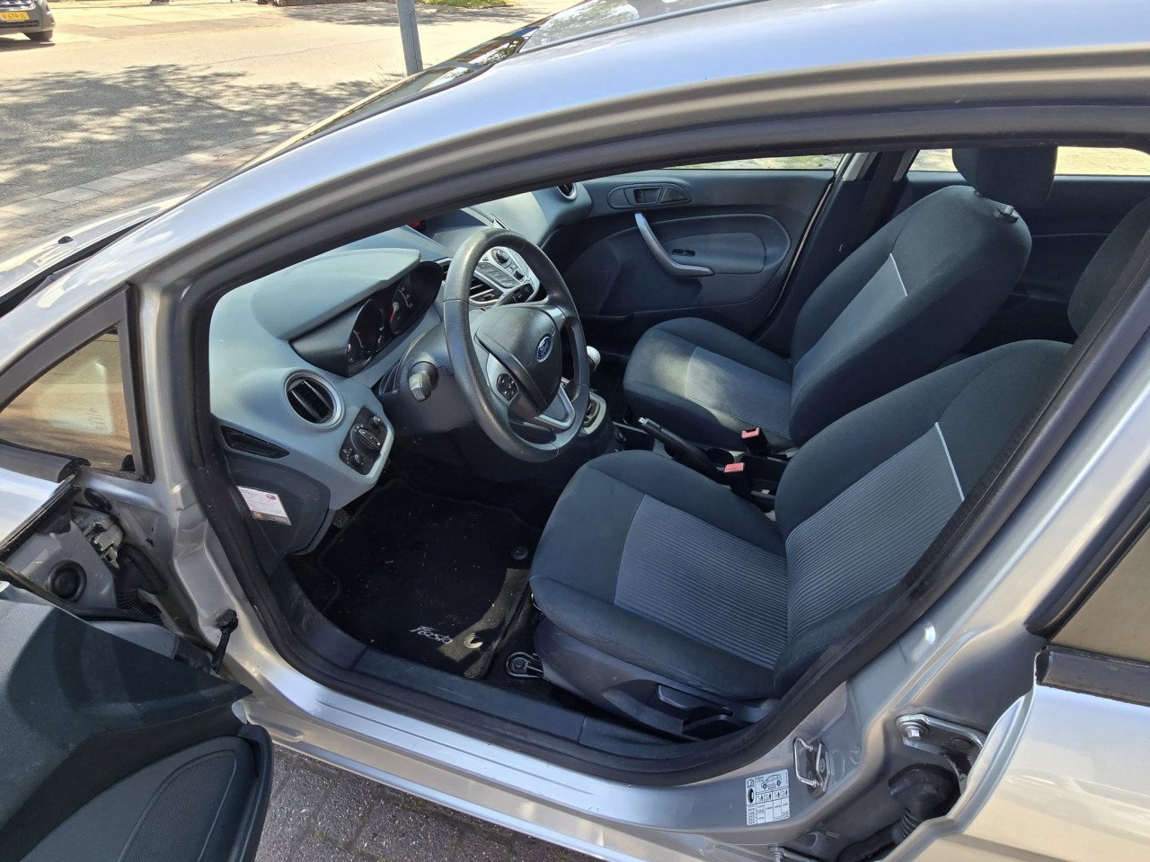 Ford fiesta 1.25 limited  5 deurs  Bouwjaar 2011  €3250