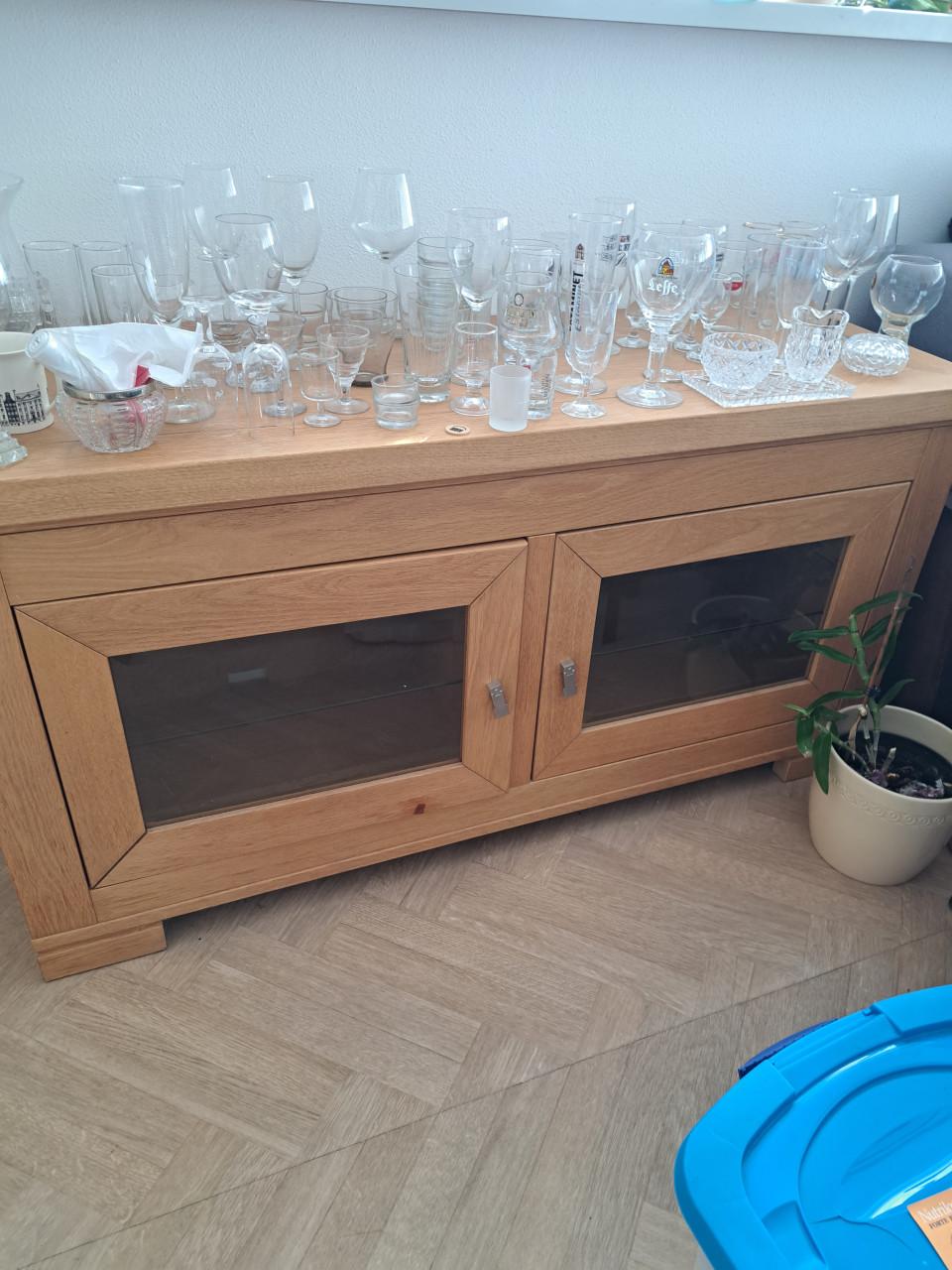 Bed 1m40 x 2.0m