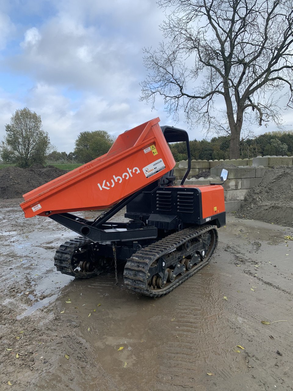 Te huur: Rupsdumpers, wieldumpers al vanaf 0.3m3, 76cm breed € 85,- per dag