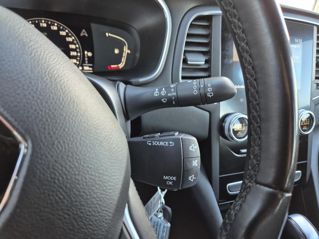 Renault Megane 1.3 tce 140 edc automaat business edt. trekhaak, all season 