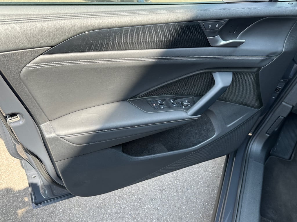 Volkswagen Tiguan 1.5 etsi life | trekhaak | camera | trekhaak | dode hoek 